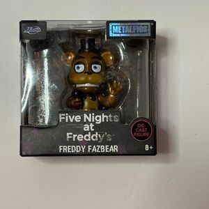 Five Nights at Freddy's Freddy Fazbear Die Cast Figure